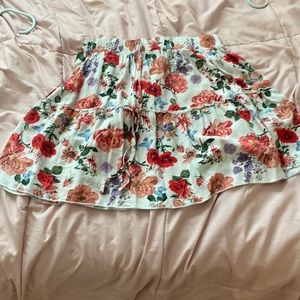 Women L flower skirts